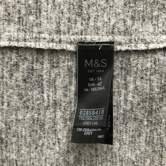 M&S Wool blend vest, Knee length EUC - Picture 4 of 5